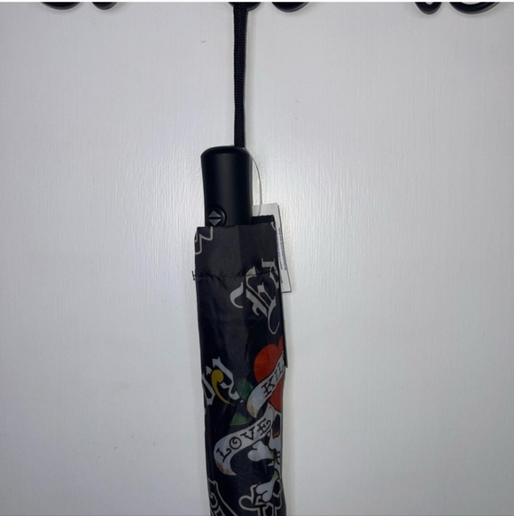 Ed Hardy NWT Umbrella - Picture 6 of 7